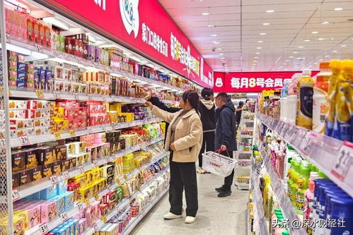 量贩零食巨头伸向日用百货，社区超市迎来致命一击